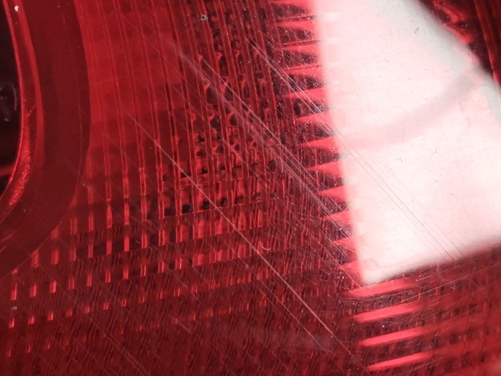 Фонарь задний правый VOLKSWAGEN Touareg 2010-2018