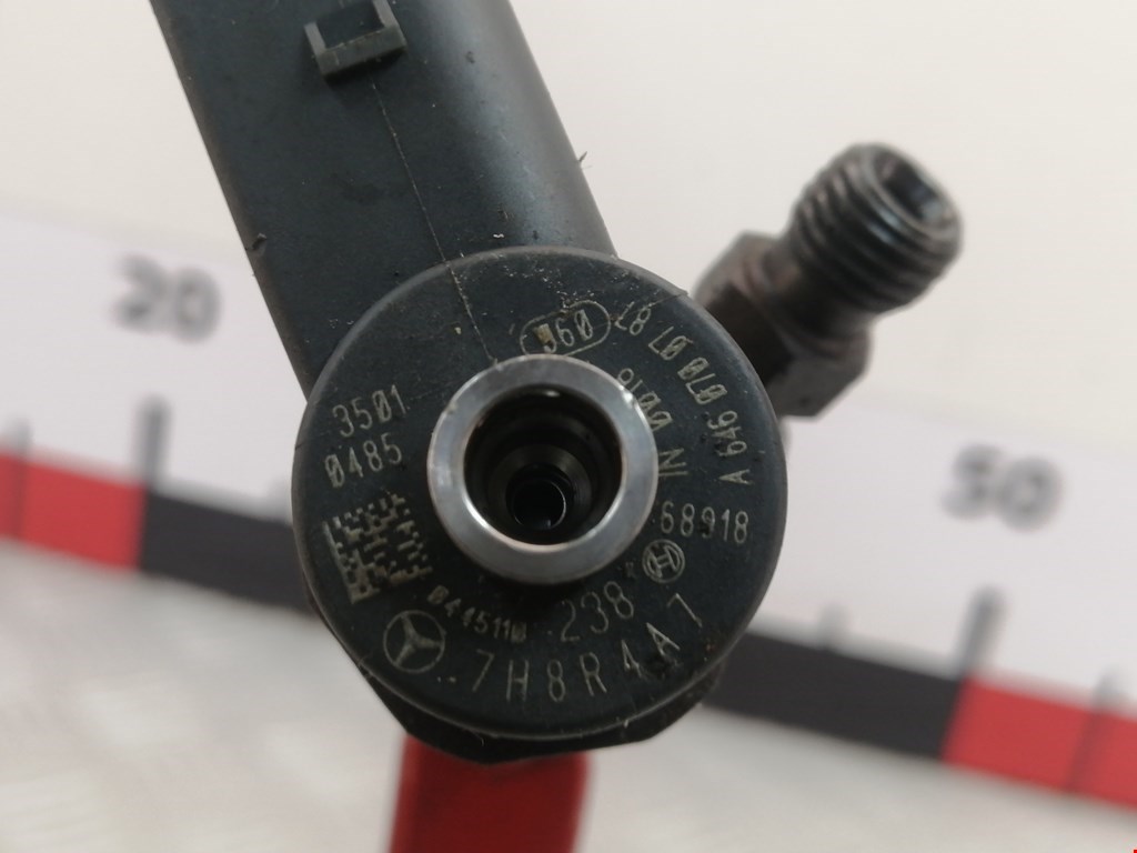 Форсунка дизельная электрическая MERCEDES-BENZ C-Class C-klasse W203 2000-2007