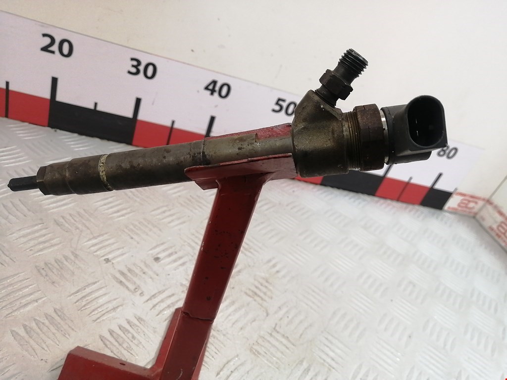 Форсунка дизельная электрическая MERCEDES-BENZ C-Class C-klasse W203 2000-2007