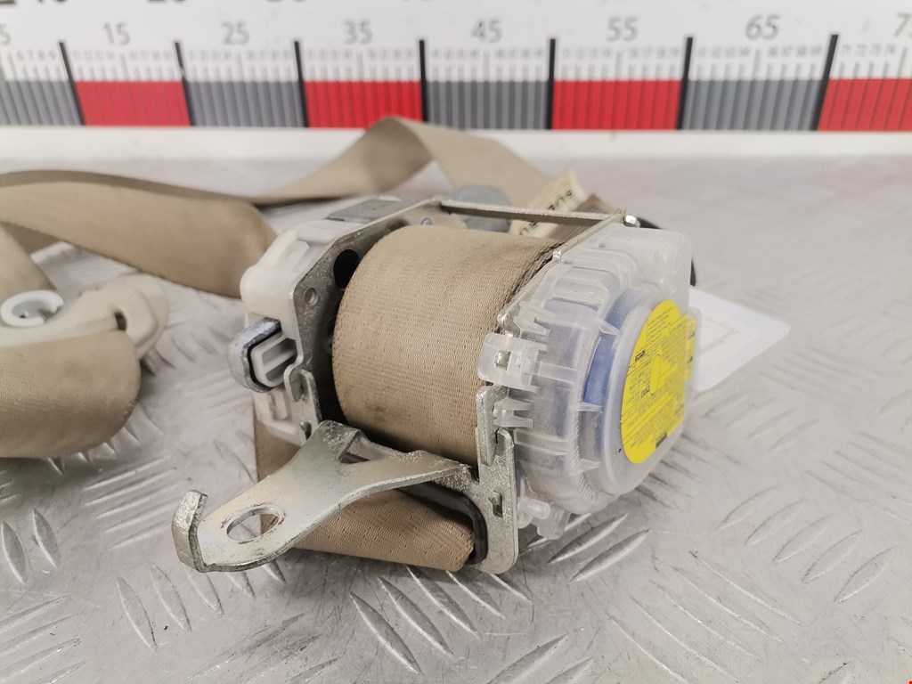 Ремень безопасности передний правый SUBARU Outback 2009-2014