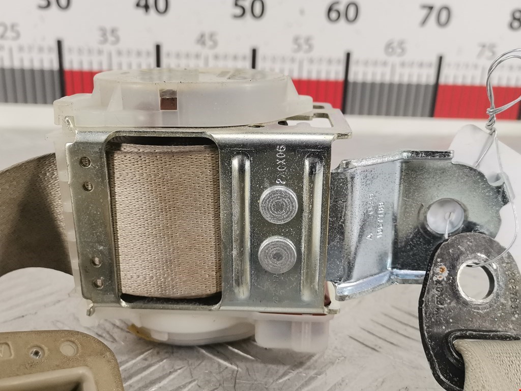 Ремень безопасности задний левый SUBARU Outback 2009-2014