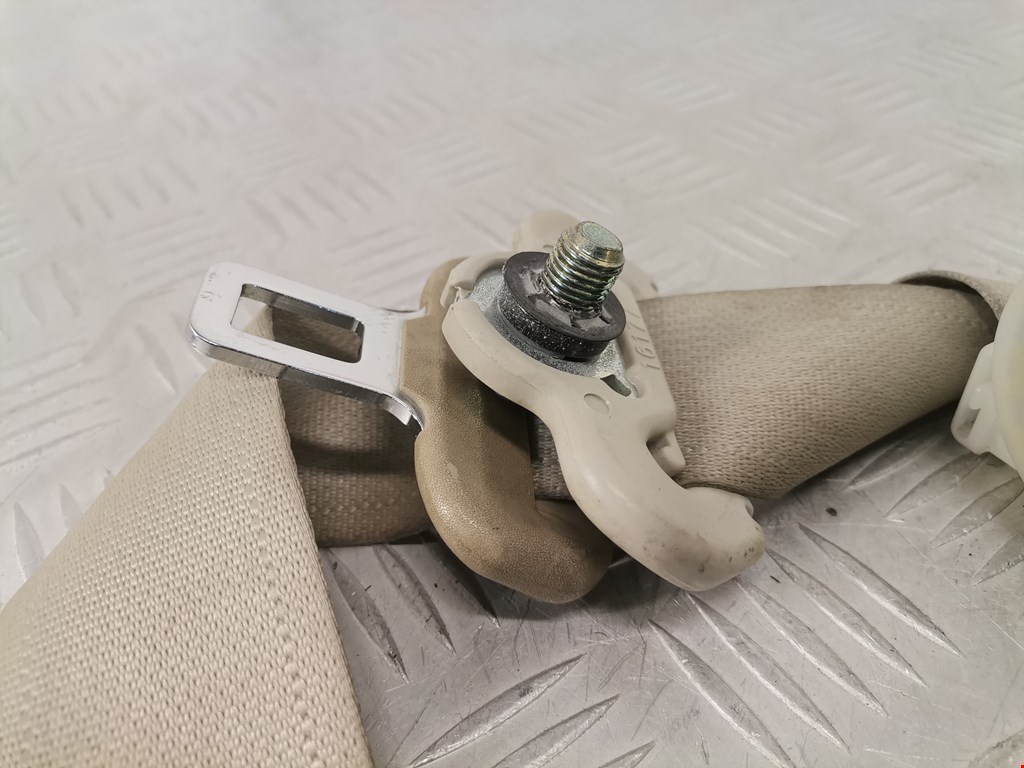 Ремень безопасности задний левый SUBARU Outback 2009-2014