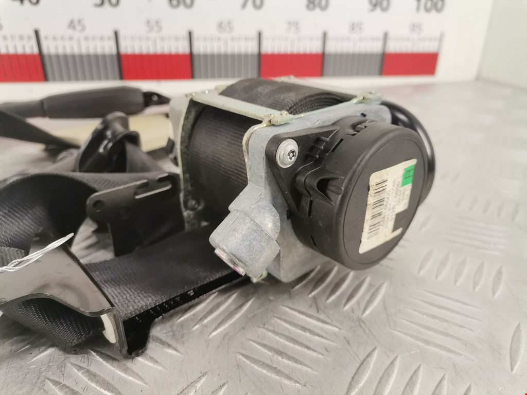 Ремень безопасности передний правый VOLVO S60 II 2010-2018