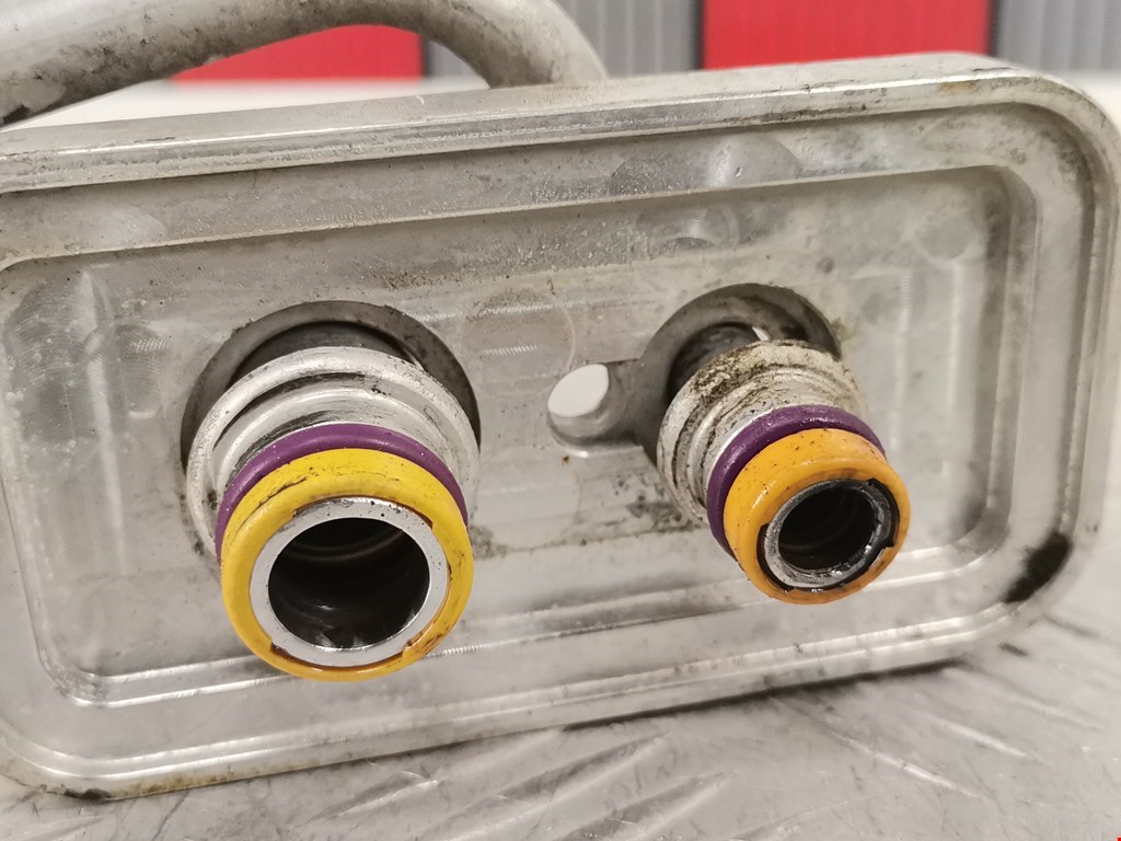 Трубка кондиционера BMW X5 E70 2007-2013