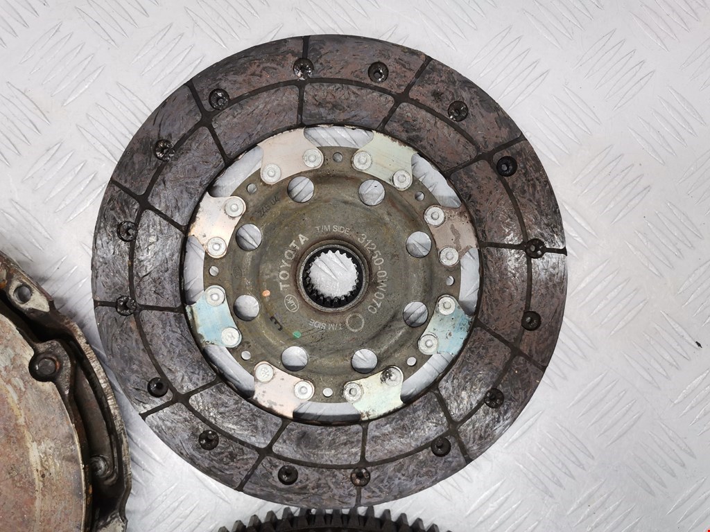 Маховик (демпфер сцепления) LEXUS IS 2005-2013