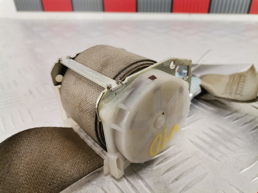 Ремень безопасности задний правый SUBARU Outback 2009-2014