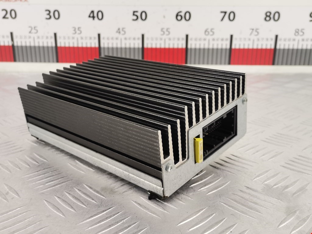 Усилитель акустической системы BMW X5 E70 2007-2013