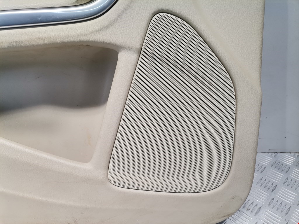 Обшивка двери передняя левая VOLVO S60 II 2010-2018