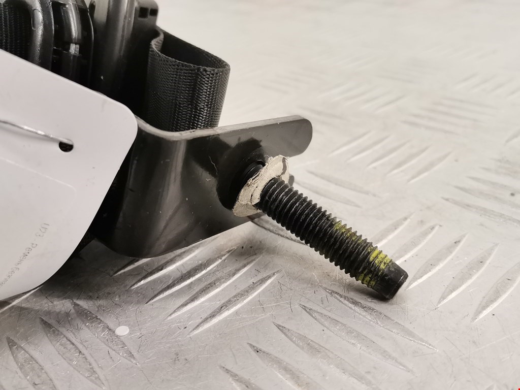 Ремень безопасности задний левый FORD EcoSport 2014-н.в.