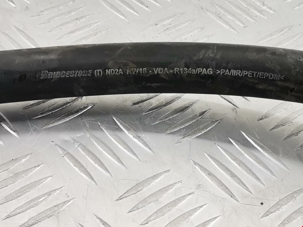 Трубка кондиционера BMW 5er 5 серия F10/F11/F07 2009-2017