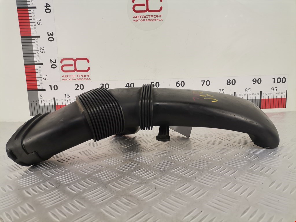 Воздуховод BMW X5 E70 2007-2013