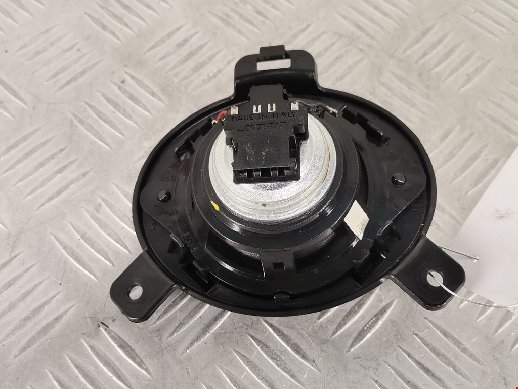 Динамик AUDI Q7 I 2006-2015