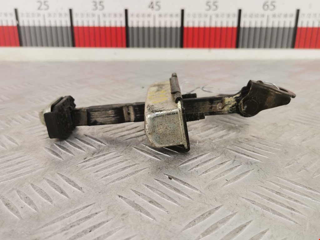 Ограничитель открывания двери HONDA Ridgeline 2005-2014