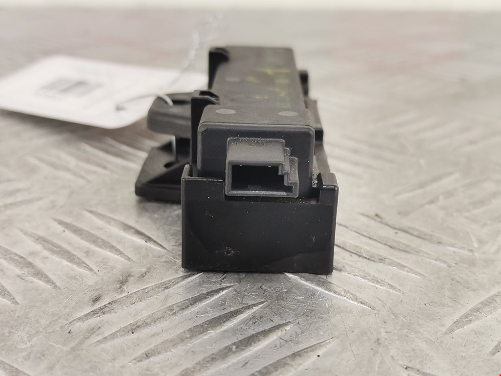 Антенна BMW 5er 5 серия F10/F11/F07 2009-2017