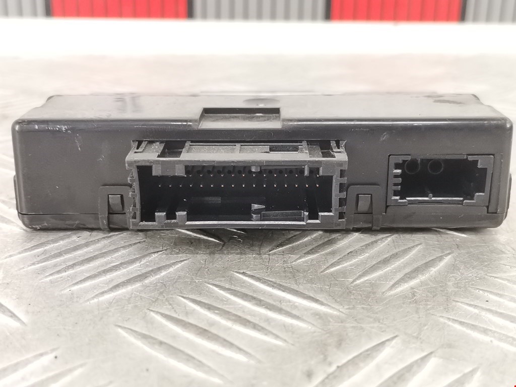 Блок комфорта VOLKSWAGEN Touareg 2010-2018