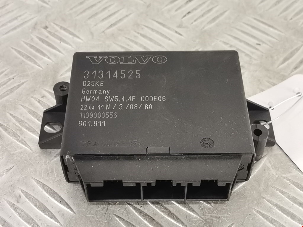 Блок управления парктрониками VOLVO S60 II 2010-2018