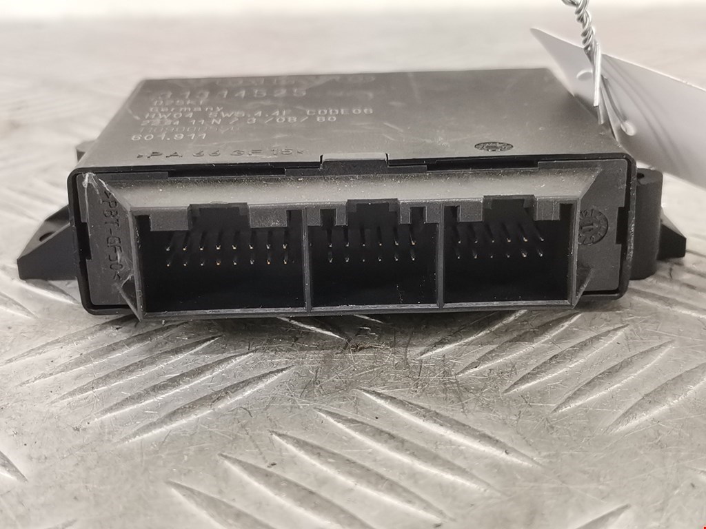 Блок управления парктрониками VOLVO S60 II 2010-2018