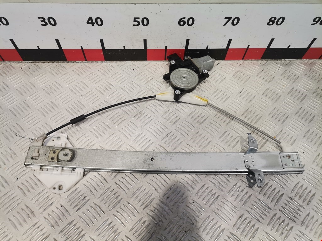 Стеклоподъемник задний правый SUBARU Outback 2009-2014