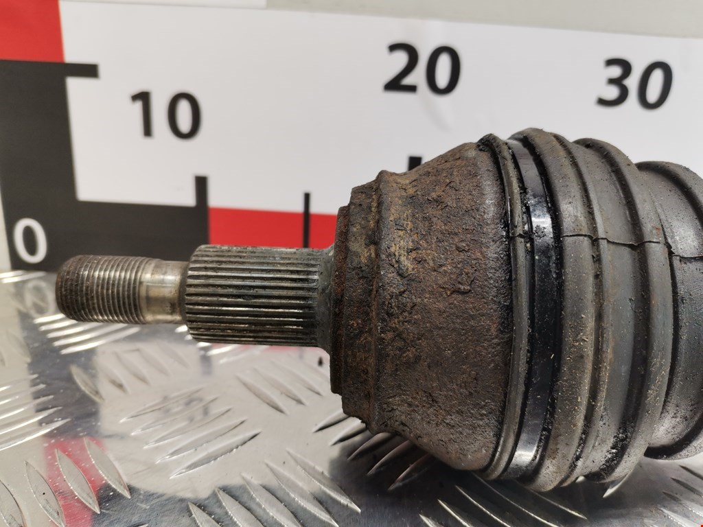 Полуось (привод, приводной вал) задняя правая SKODA Octavia A4 1U- 1997-2010