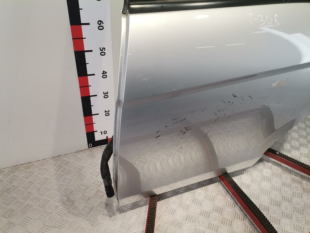 Дверь задняя левая MERCEDES-BENZ C-Class C-klasse W204 2007-2015