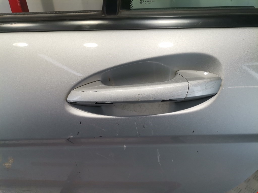 Дверь задняя левая MERCEDES-BENZ C-Class C-klasse W204 2007-2015