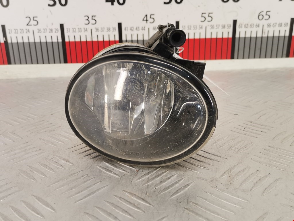 Фара противотуманная левая (ПТФ) VOLKSWAGEN Touareg 2010-2018