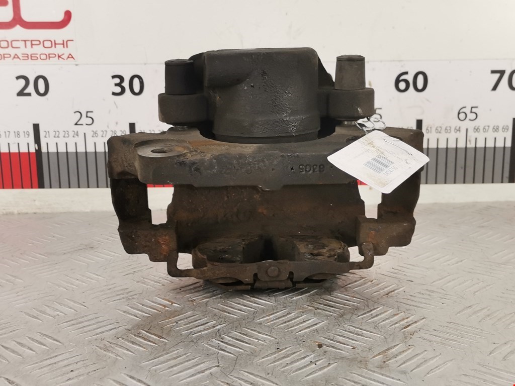 Суппорт передний правый BMW X5 E70 2007-2013