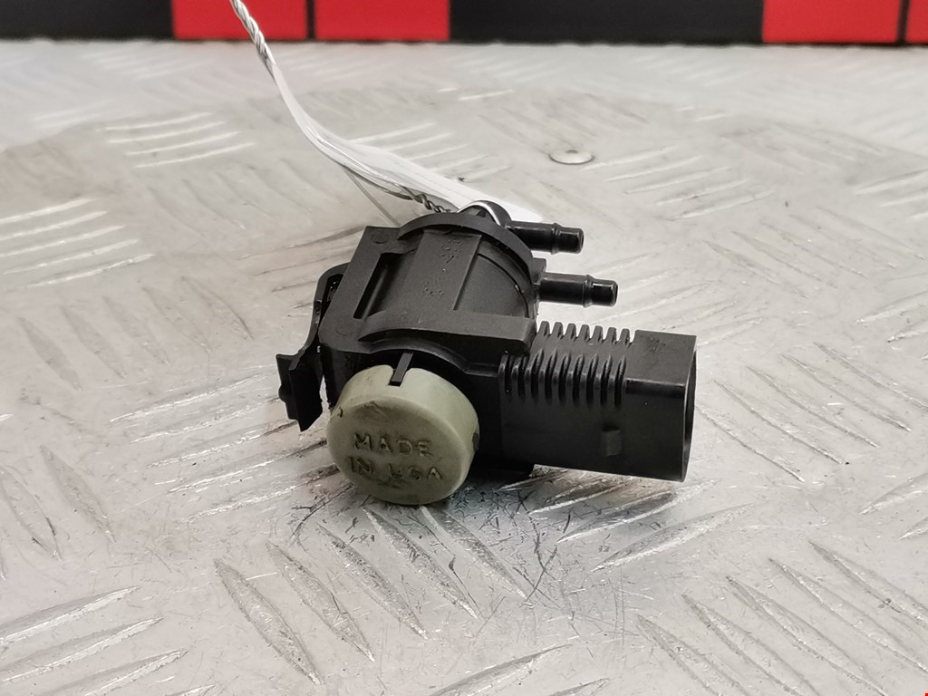 Клапан электромагнитный AUDI A4 B7 2004-2007