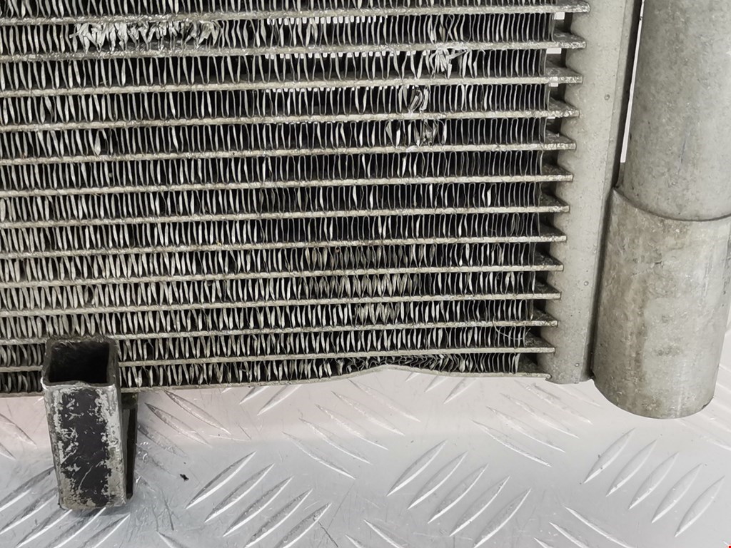 Радиатор кондиционера BMW X5 E70 2007-2013