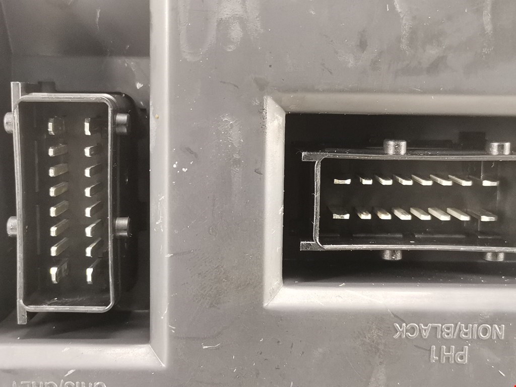 Блок комфорта CITROEN C3 Picasso 2009-2017