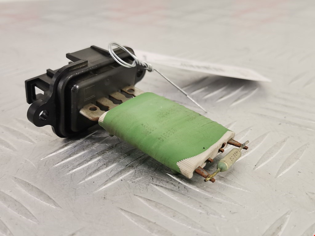 Резистор отопителя (сопротивление печки) RENAULT Twingo 2014-н.в.