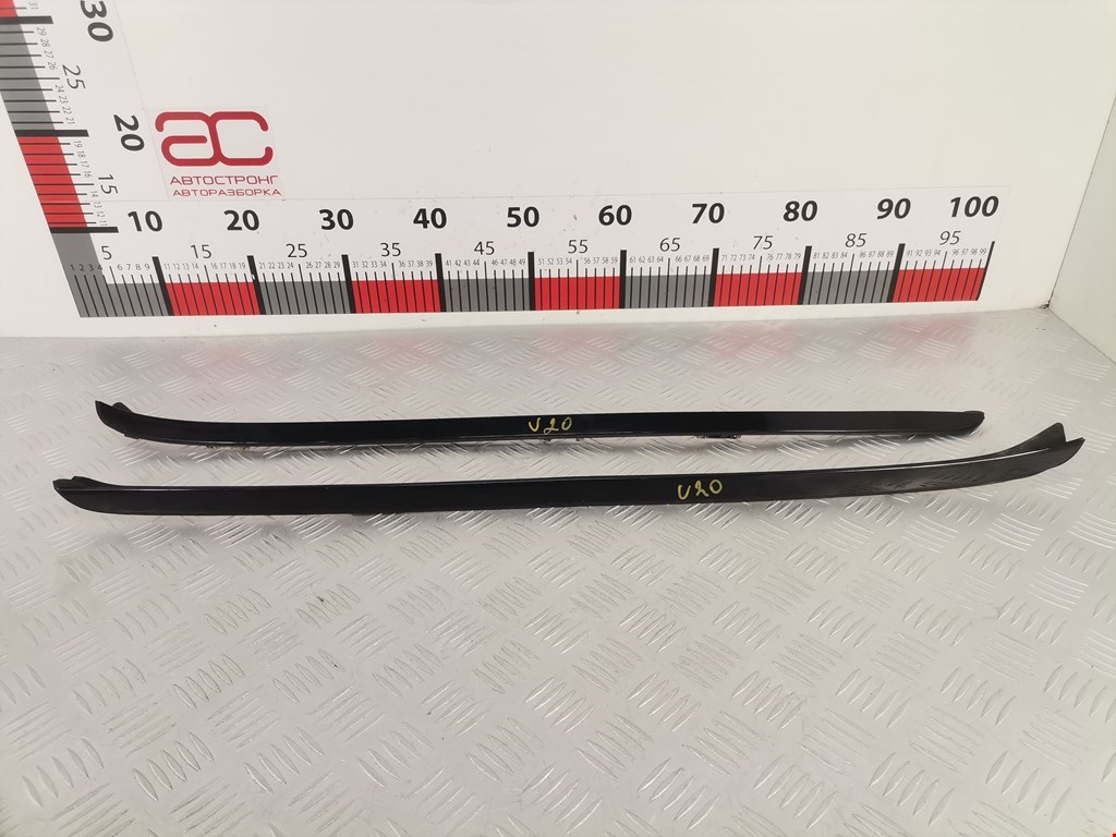 Молдинг лобового стекла BMW X5 E70 2007-2013