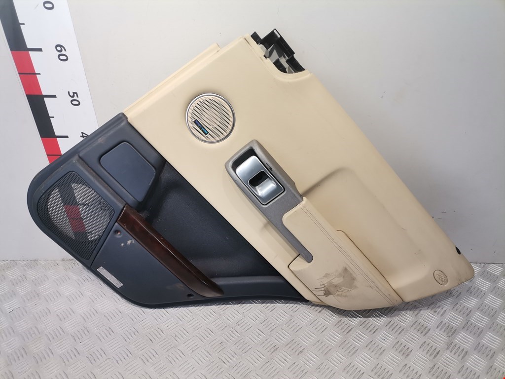 Обшивка двери задняя правая LAND ROVER Range Rover 2002-2012