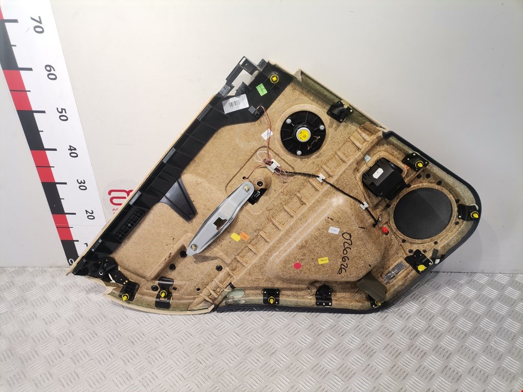 Обшивка двери задняя правая LAND ROVER Range Rover 2002-2012