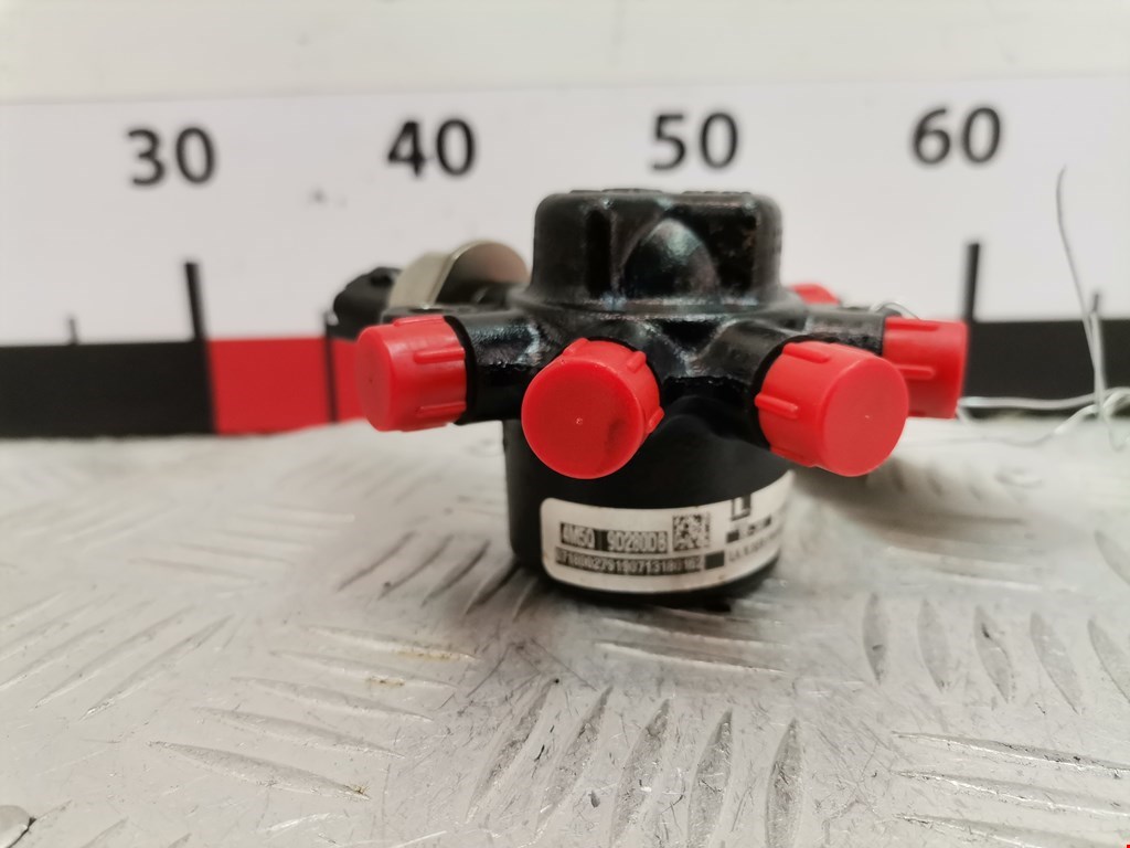 Датчик давления топлива FORD Mondeo IV 2007-2015