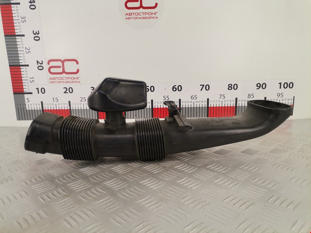 Воздуховод BMW X5 E70 2007-2013