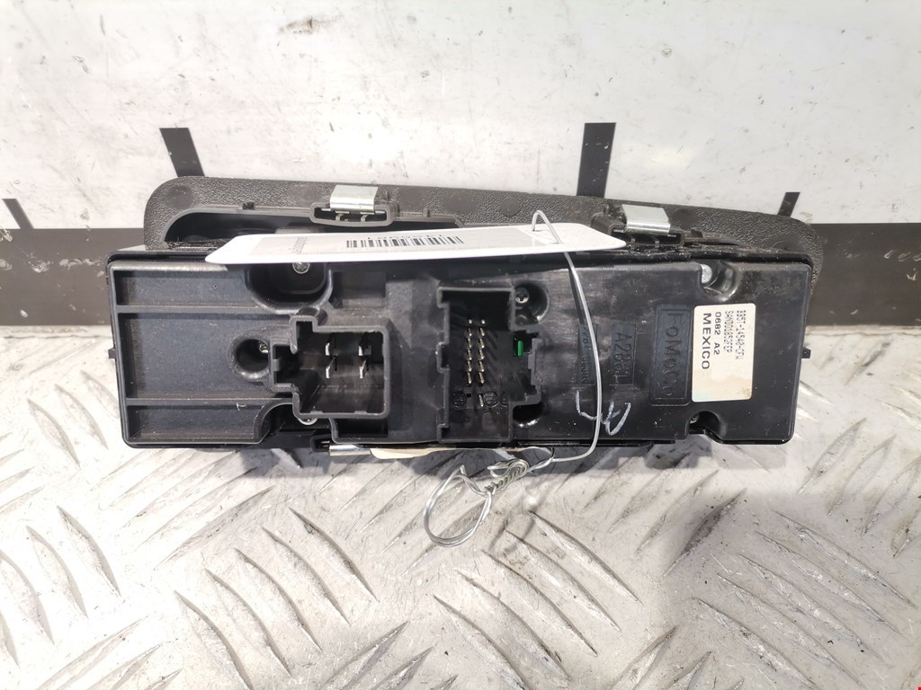 Блок управления стеклоподъемниками FORD Explorer 2011-2019