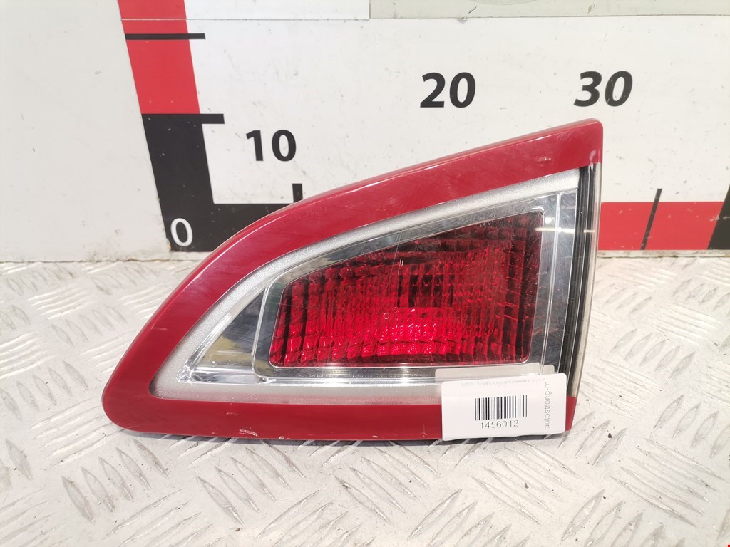 Фонарь задний внутренний правый RENAULT Scenic III 2010-2015