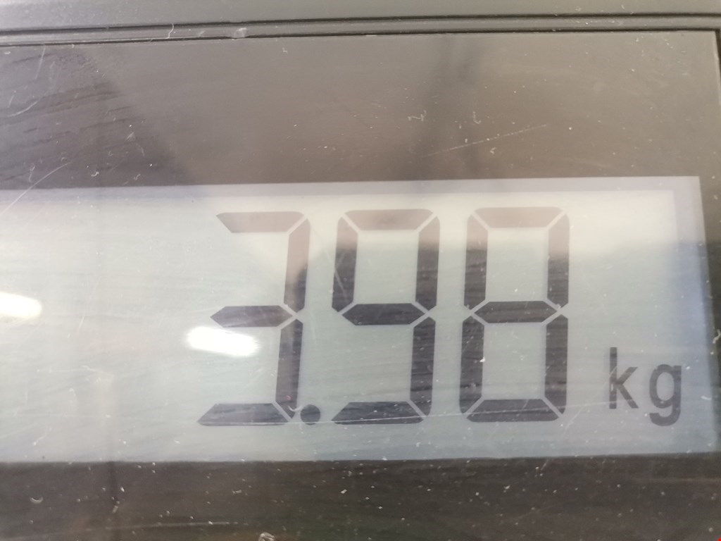 Стекло двери заднее правое KIA Opirus 2003-2010