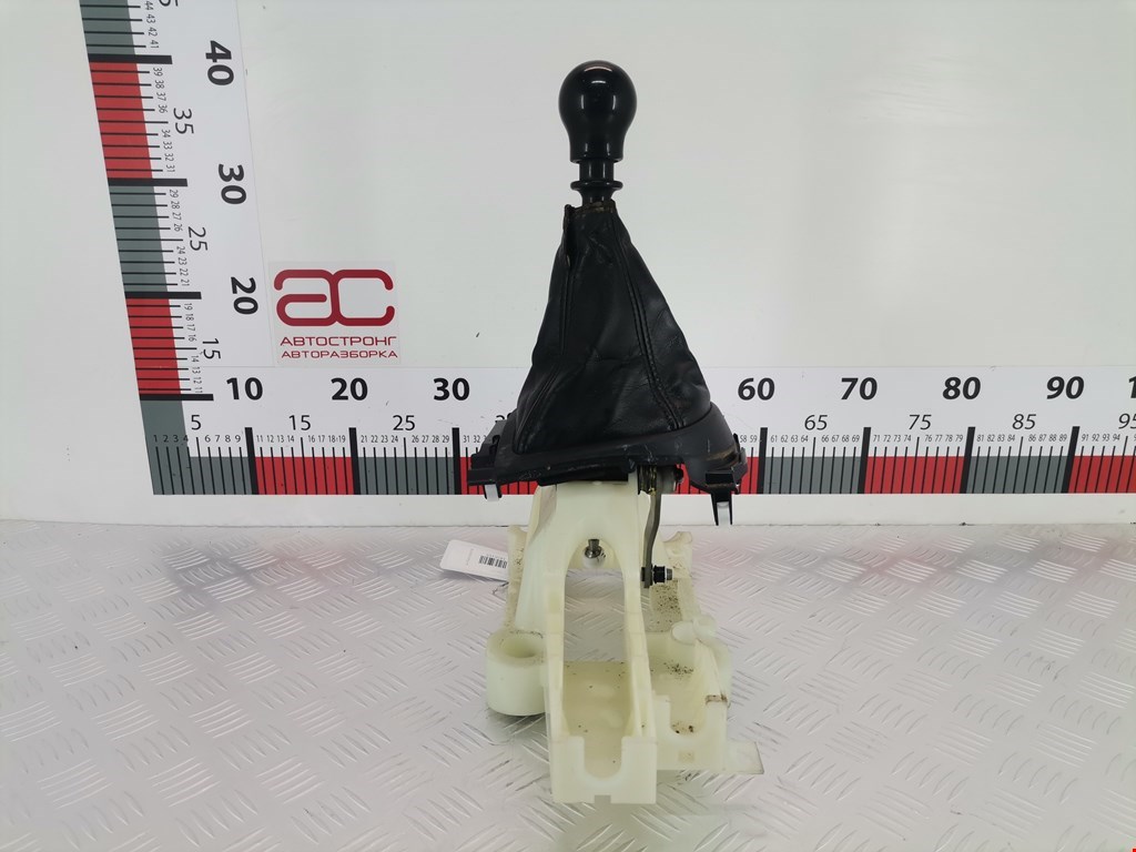 Кулиса (селектор) АКПП/МКПП в салоне MITSUBISHI Outlander XL 2006-2012