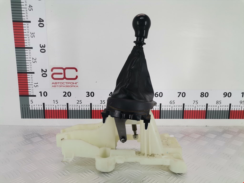 Кулиса (селектор) АКПП/МКПП в салоне MITSUBISHI Outlander XL 2006-2012