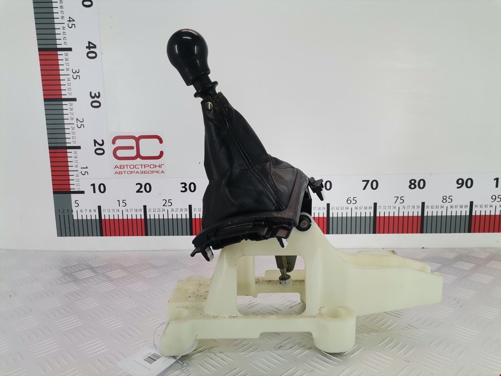 Кулиса (селектор) АКПП/МКПП в салоне MITSUBISHI Outlander XL 2006-2012