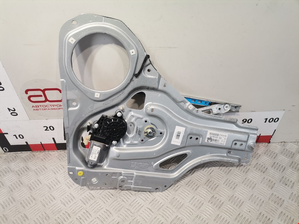 Стеклоподъемник задний левый KIA Sportage II 2004-2010