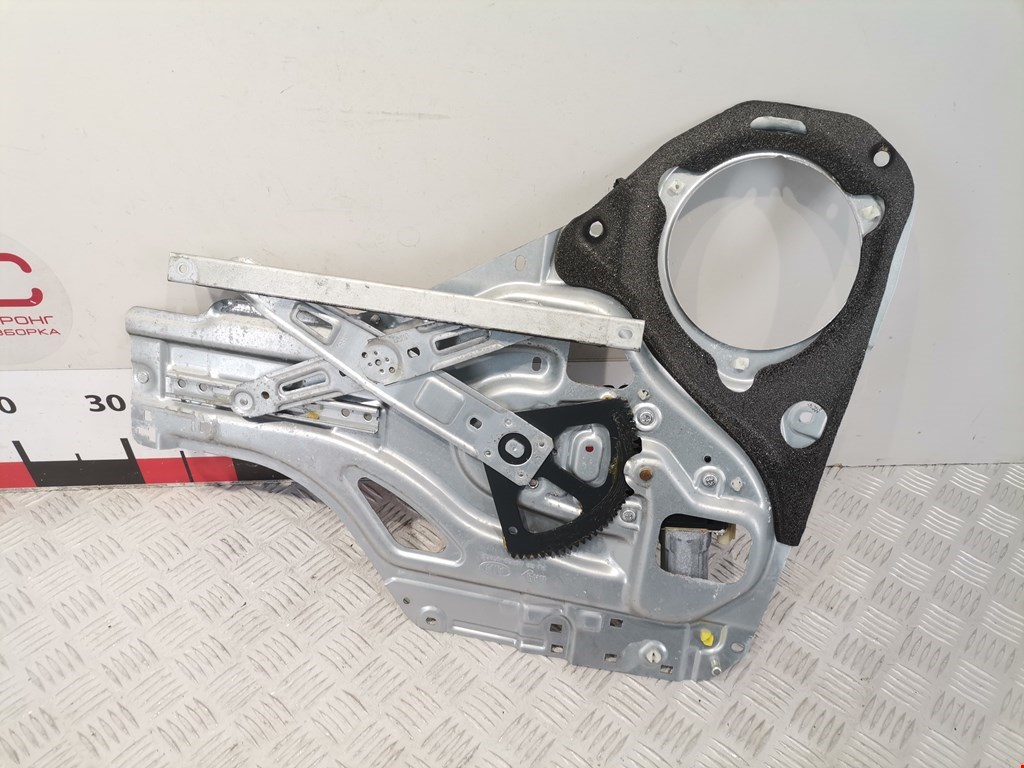 Стеклоподъемник задний левый KIA Sportage II 2004-2010