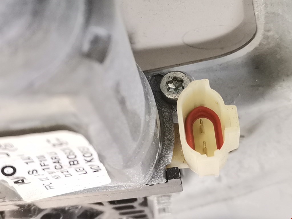 Стеклоподъемник задний левый KIA Sportage II 2004-2010