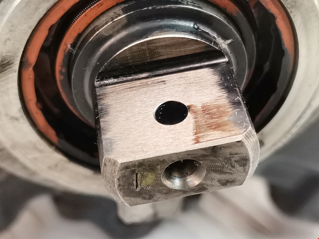 ТНВД (топливный насос высокого давления) OPEL Antara 2006-2015