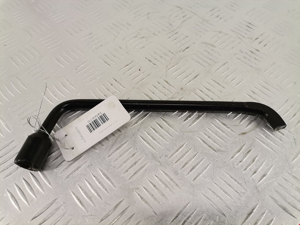 Ключ балонный CITROEN C3 Picasso 2009-2017