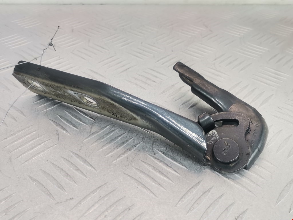 Петля капота левая/правая AUDI A3 8P 2003-2013