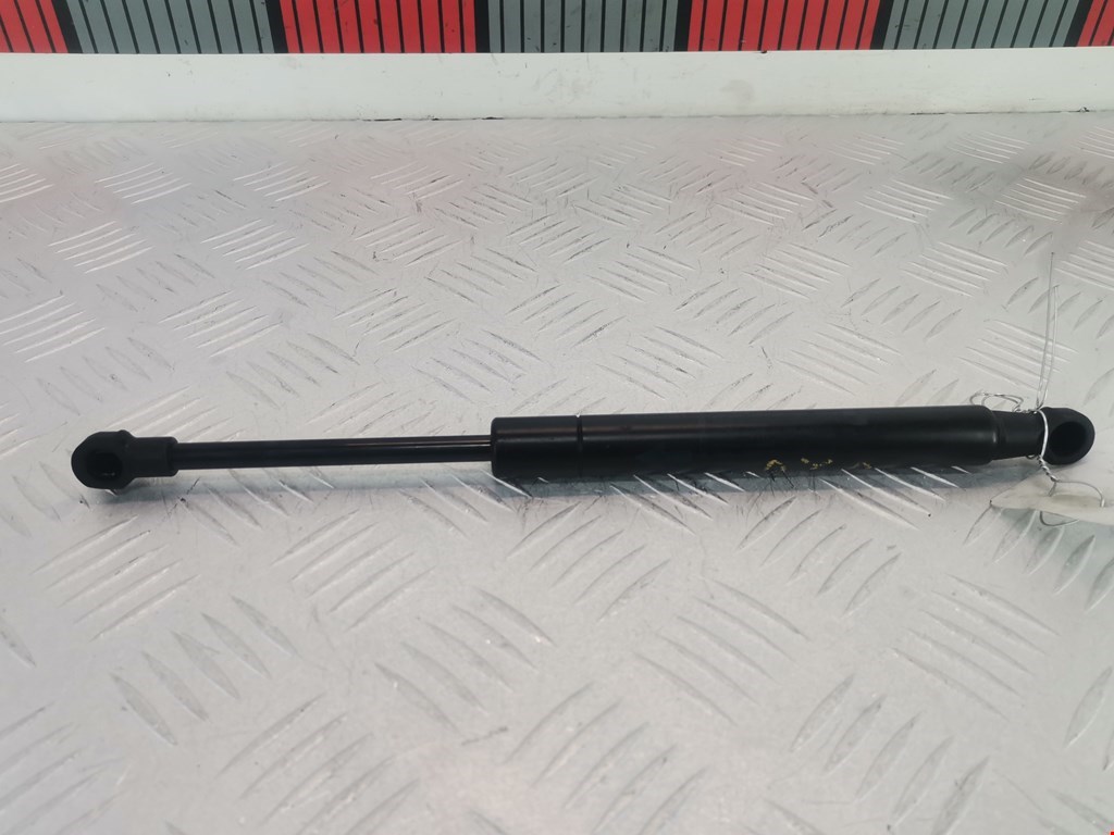 Амортизатор крышки (двери) багажника BMW X5 E70 2007-2013