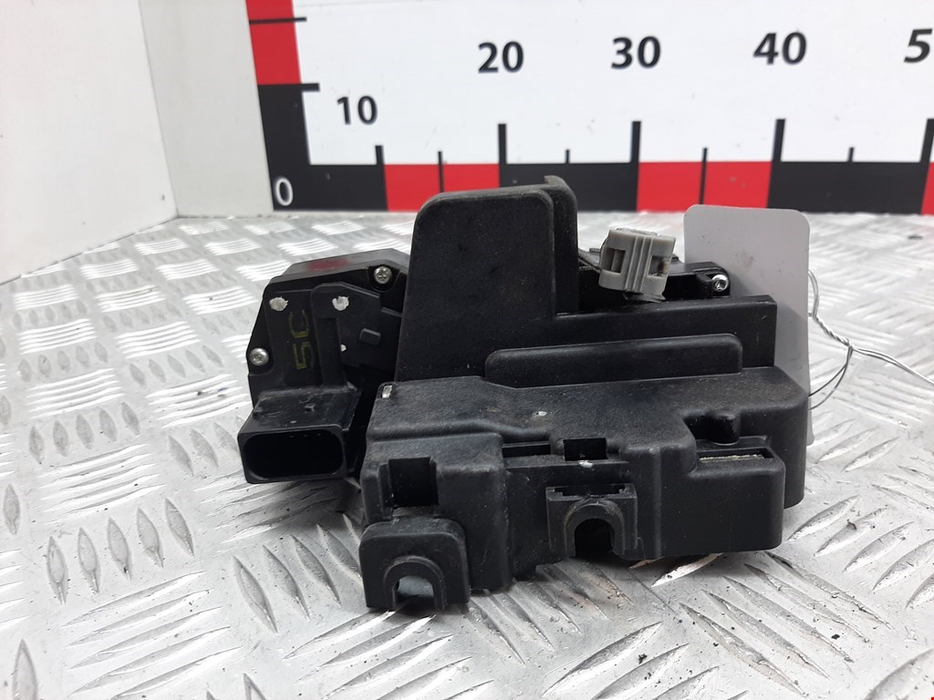 Замок двери передней левой OPEL Antara 2006-2015